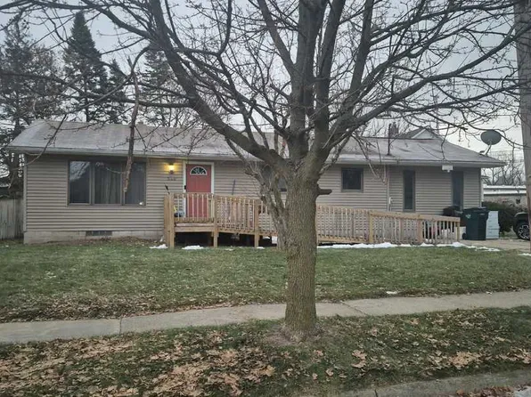 200 Mosley St, Lansing, MI 48906