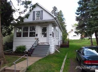 1021 E 10th St, Duluth, MN 55805