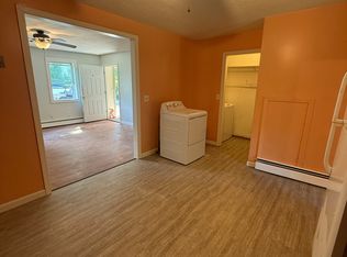 391 School St #3, Unity, ME 04988