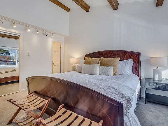 5th image of 731 S Mill St #3B