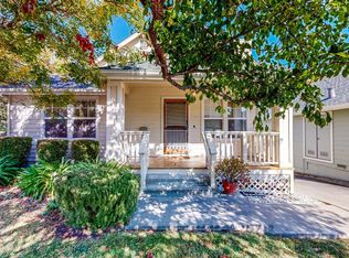 15 Townview Ln, Petaluma, CA 94952