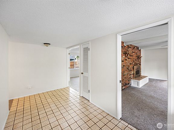 3rd image of 7821 Agate Drive SW