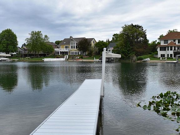 2nd image of 21401 Sail Bay Dr