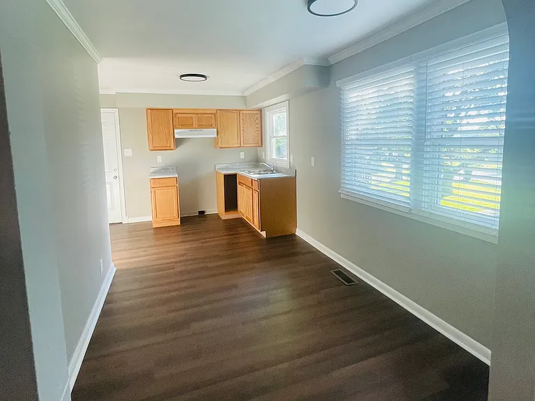 2707 Nelson Dr — Photo 5