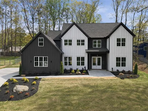 3070 Shaw Rd, Marietta, GA 30066