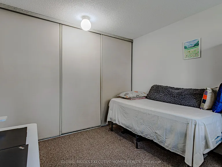1275 Cornerbrook Pl #102 — Photo 38