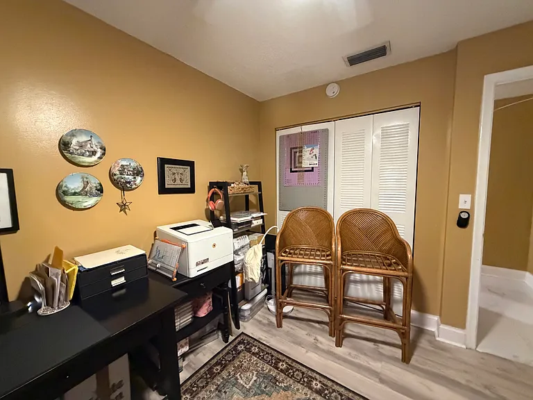 1051 Summit Place Cir #D — Photo 11