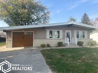 202 2nd St S, Wesley, IA 50483