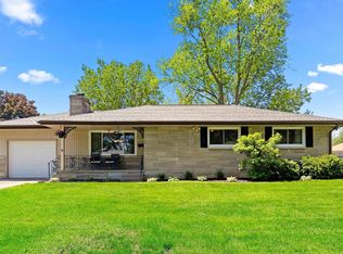 5013 N Bevalon Pl, Peoria, IL 61614