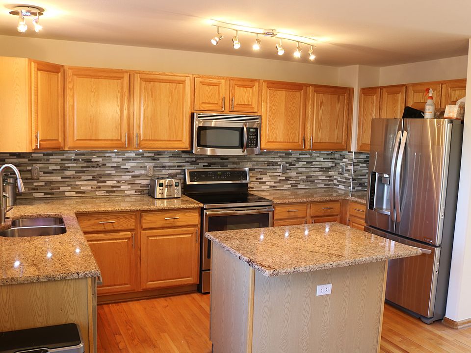 Kitchen granite counter top