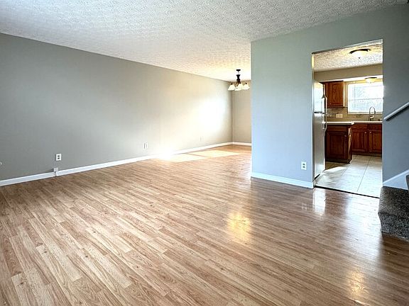 4th image of 5117 Bixford Ave