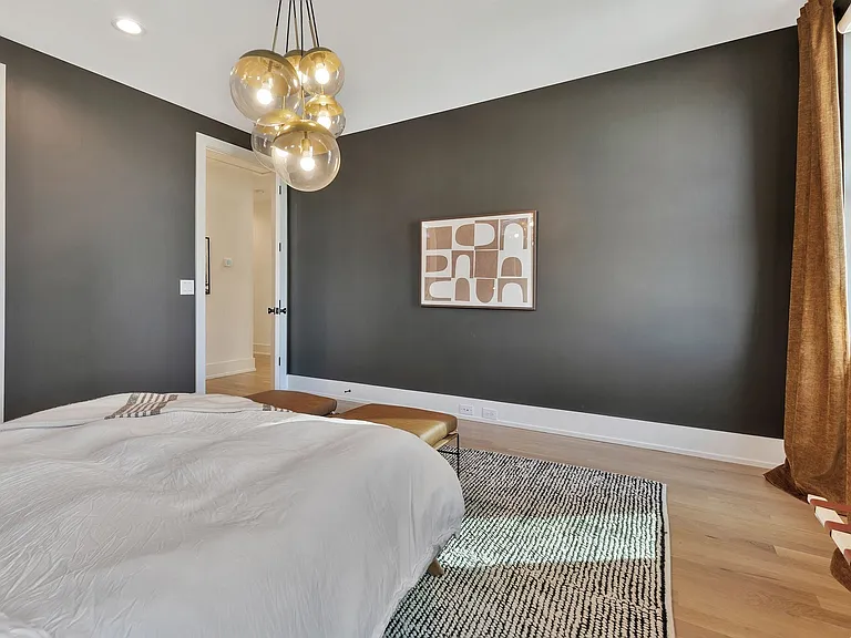 4107 Kimbark Dr — Photo 21
