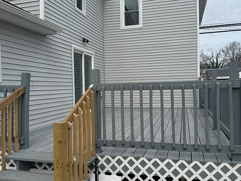 Deck.