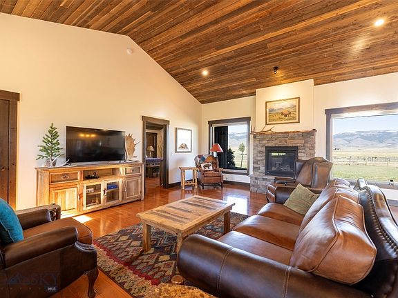 4th image of 23 Obsidian Ln
