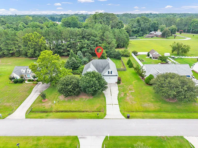 210 Raven Ridge Ct — Photo 43