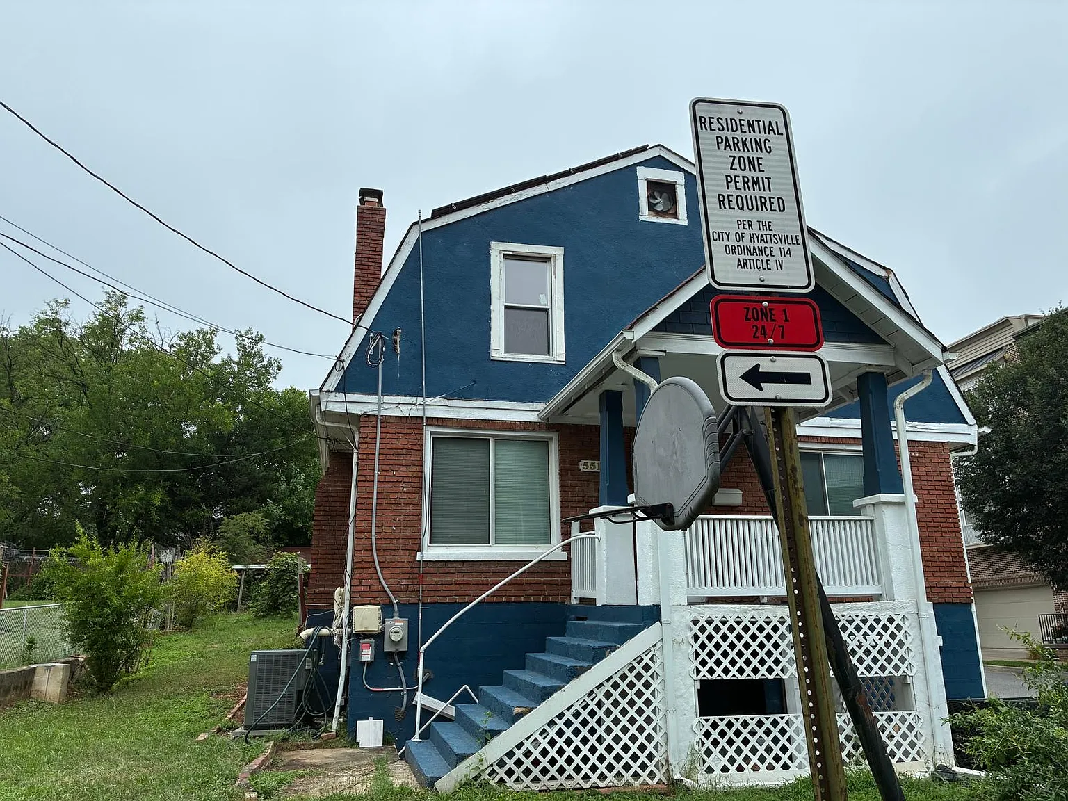 4 bed, $2,950 — Photo 1