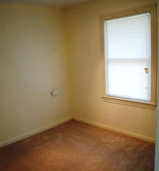 3708 S Perry St — Photo 9