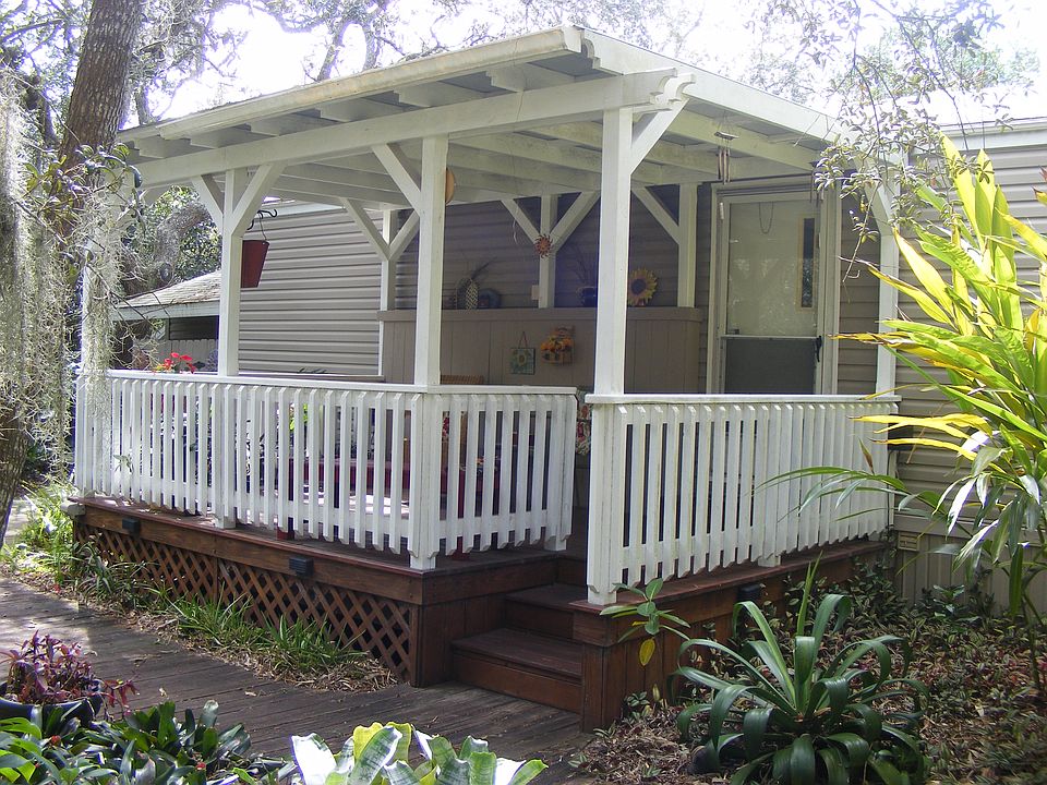 1st image of 30 Wildwood Dr