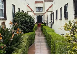 2630 Halldale Ave, Los Angeles, CA 90018