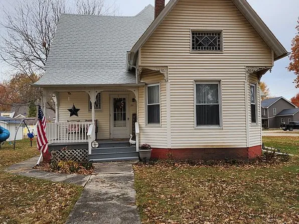 211 N Main St, Alexis, IL 61412