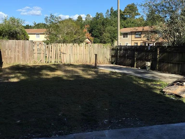 13901 Village Terrace Dr — Photo 19