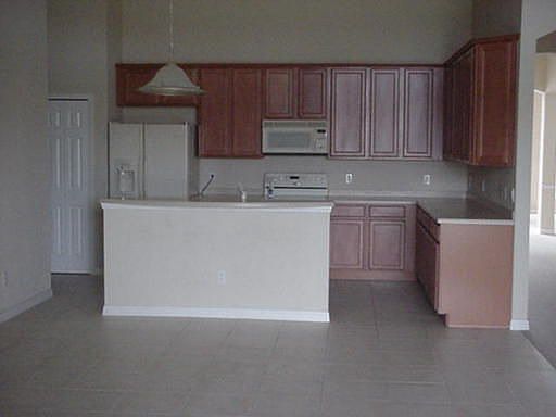 2nd image of 13109 Zori Ln