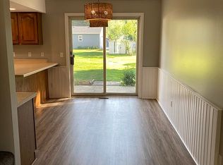 163-165 Chicago Rd, Oswego, IL 60543