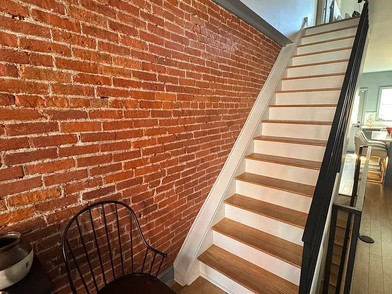 2232 Latona St — Photo 23