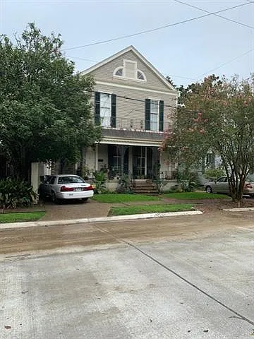 421 Hillary St — Photo 1