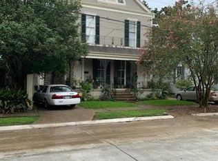 421 Hillary St, New Orleans, LA 70118