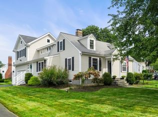 27 Stafford Rd, Danvers, MA 01923