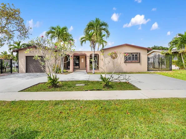9501 NW 3rd Street, Pembroke Pines, FL 33024