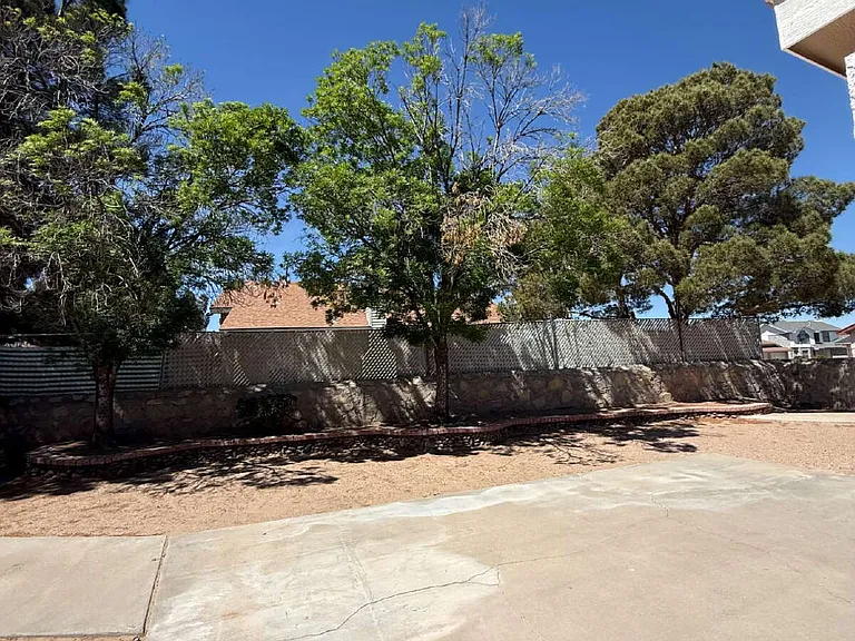 12000 Ivory Gate Way — Photo 33