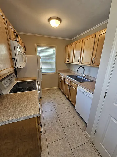 6617 Colby St Photo 1