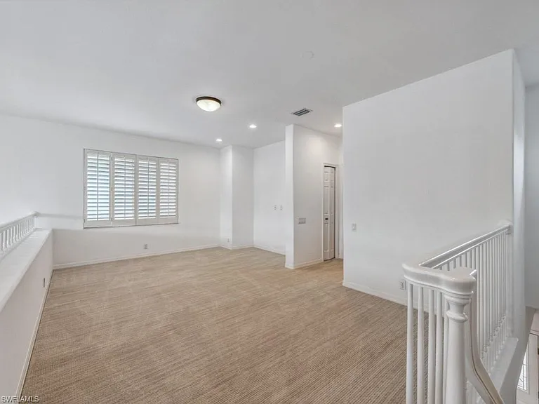 3868 Clipper Cove Dr — Photo 15