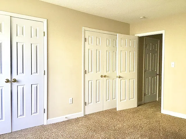 4304 Southern Oak Dr — Photo 17