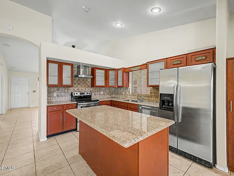 1291 W Butler Dr — Photo 5
