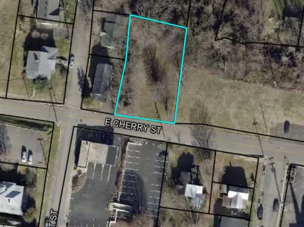 203 E Cherry St, Scottsville, KY 42164