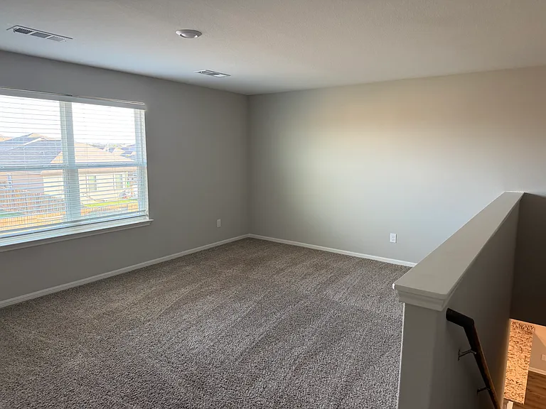 105 Declaration Ln — Photo 26