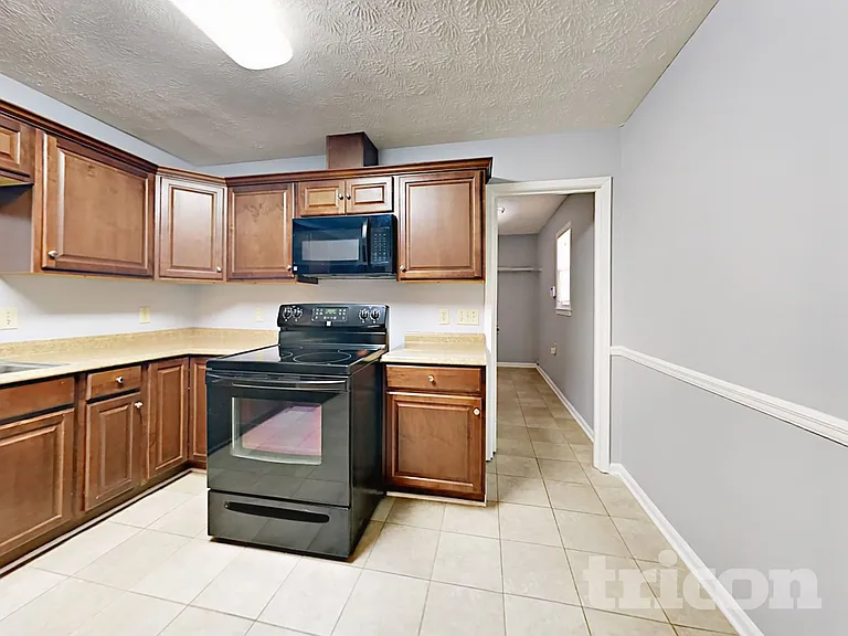 1731 Hidden Acres Dr SW — Photo 7