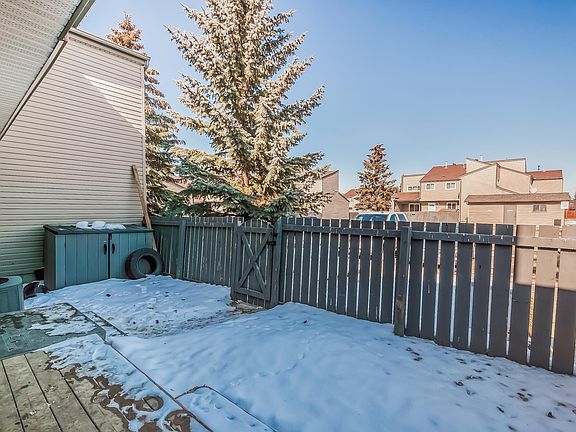 4th image of 1660 Lakewood Rd S