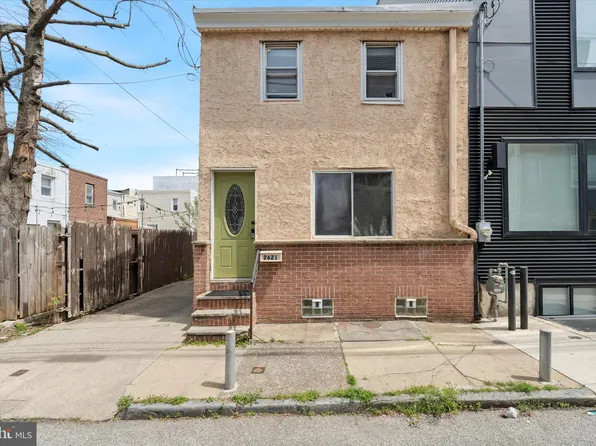 2621 E Albert St, Philadelphia, PA 19125
