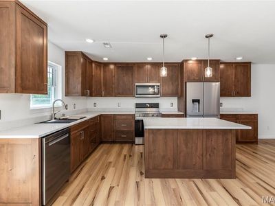 245 Hawkins Ave, Crocker, MO, 65452