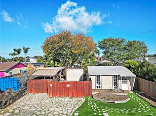 268 & 270 Walnut St, Costa Mesa, CA 92627