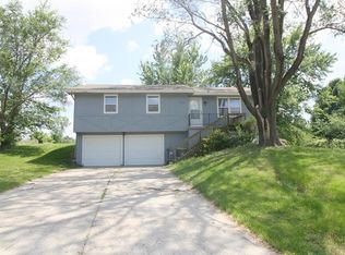 105 Wilson Pl, Excelsior Springs, MO 64024