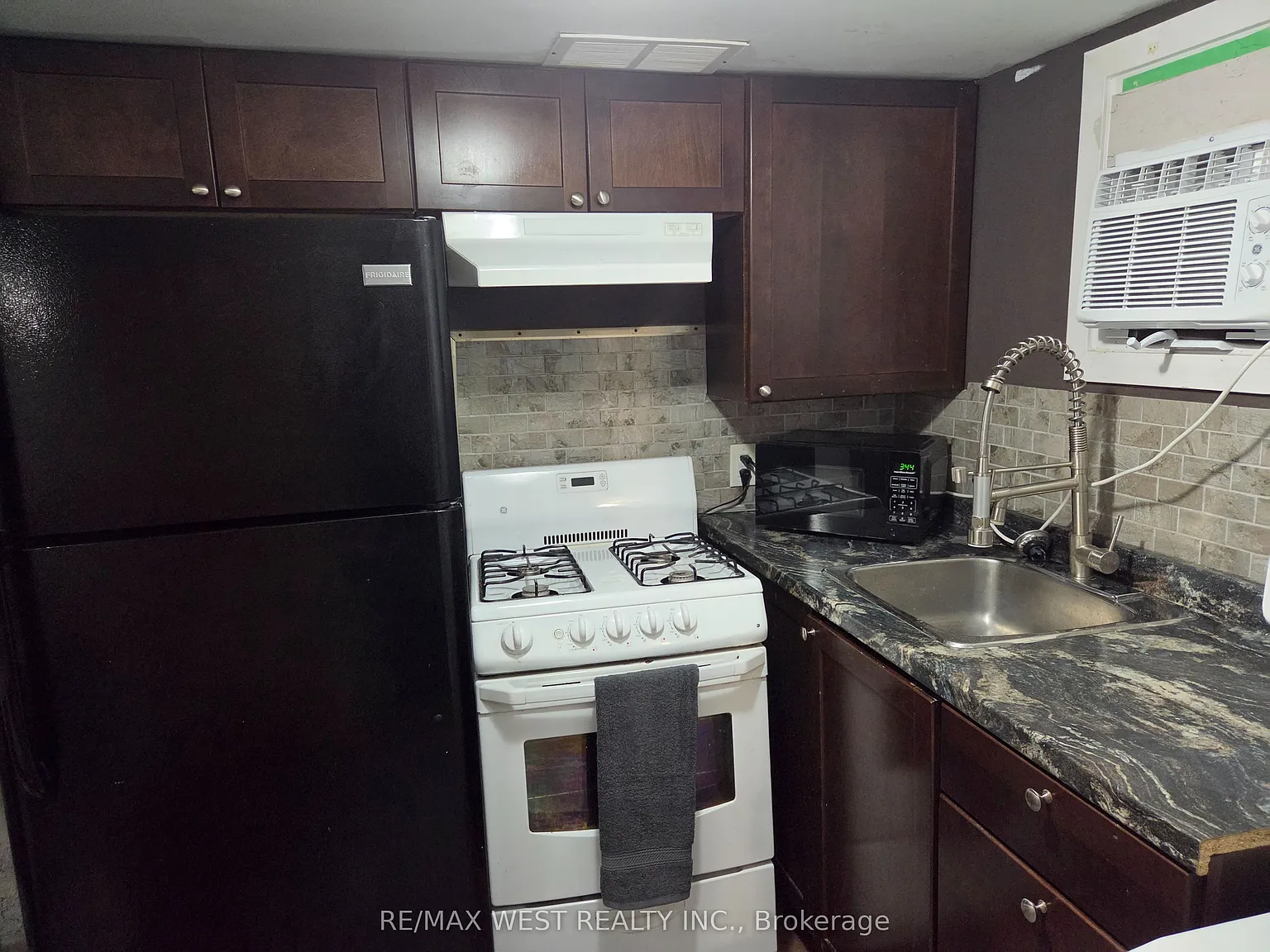 1 bed, $1,250 — Photo 3