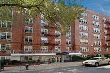 Arden House at 150 Hawthorne Street in Prospect Lefferts Gardens