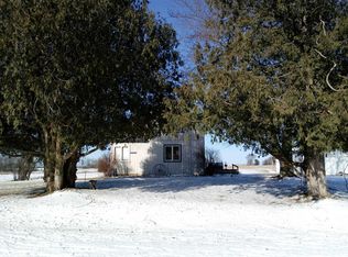 516 S Gilmore Rd, Mount Pleasant, MI 48858