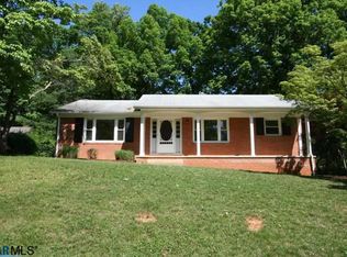 111 Commonwealth Cir, Charlottesville, VA 22901
