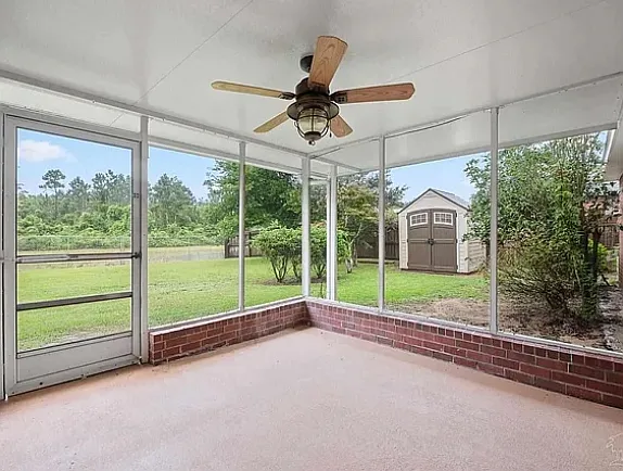 3 bed, 1877 sqft, $2,200 — Photo 4